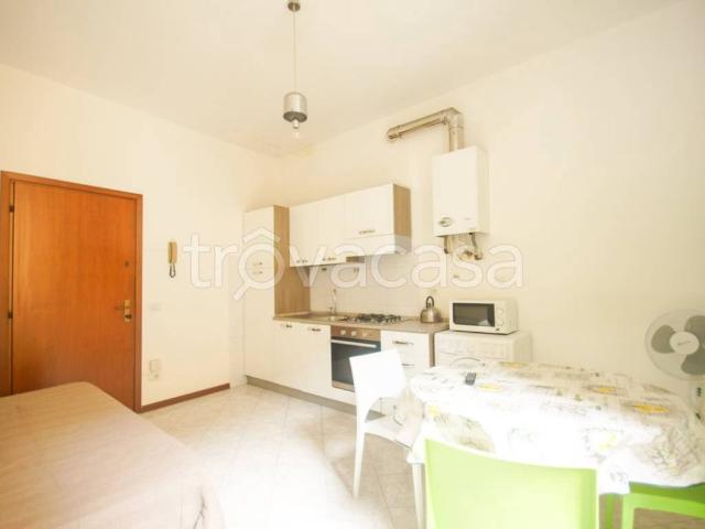 Appartamento in affitto a Centro storico, Brenzone