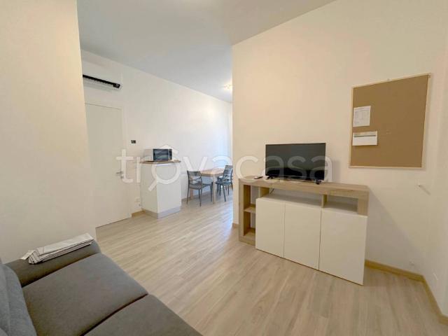 Appartamento in affitto a Est, Brenzone