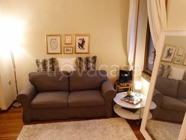 Appartamento in affitto a Centro storico, Brenzone