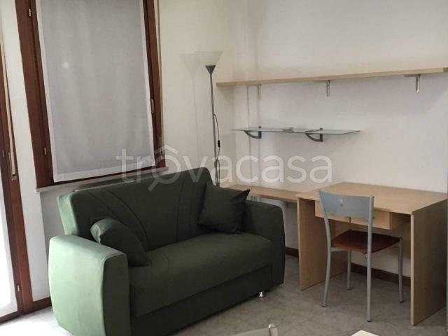 Appartamento in affitto a Palazzina, Brenzone