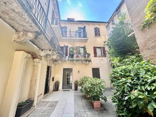 Appartamento in affitto a Centro storico, Brenzone