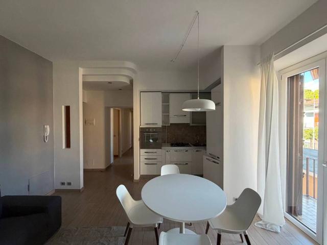 Appartamento in affitto a Quinzano, Brenzone