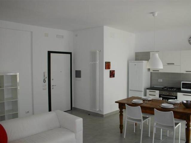 Appartamento in affitto a Est, Brenzone