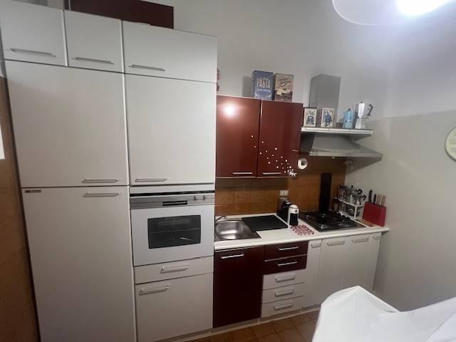 Appartamento in affitto a Centro storico, Brenzone
