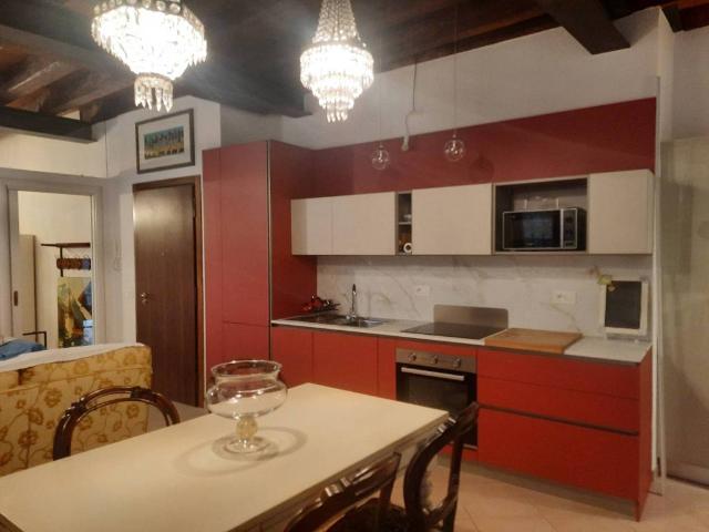 Appartamento in affitto a Centro storico, Brenzone