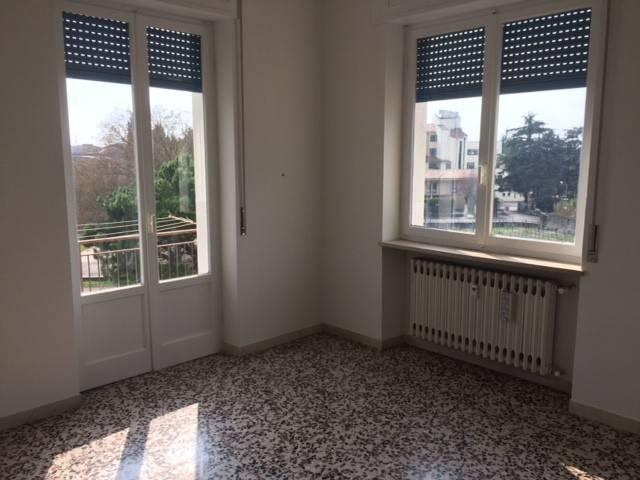 Appartamento in affitto a Quinzano, Brenzone