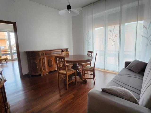 Appartamento in affitto a Sud-Ovest, Brenzone