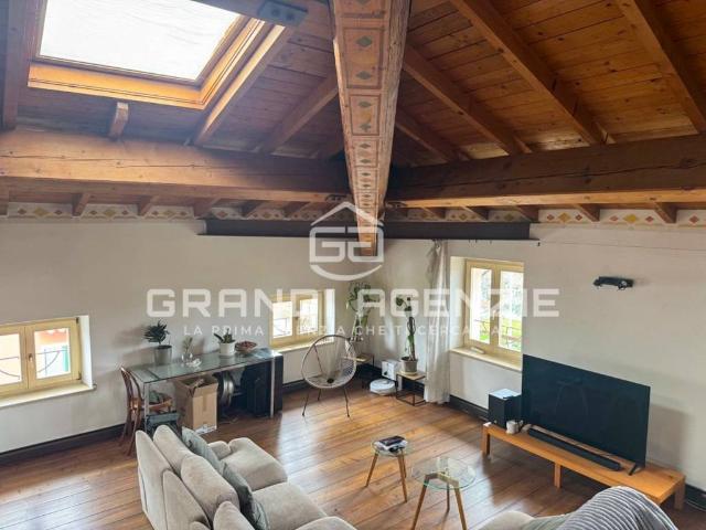 Appartamento in affitto a Ovest, Brenzone