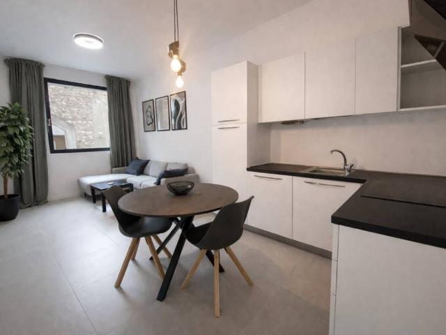 Appartamento in affitto a Centro storico, Brenzone