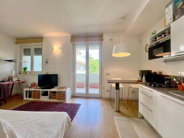 Appartamento in affitto a Nord-Ovest, Brenzone