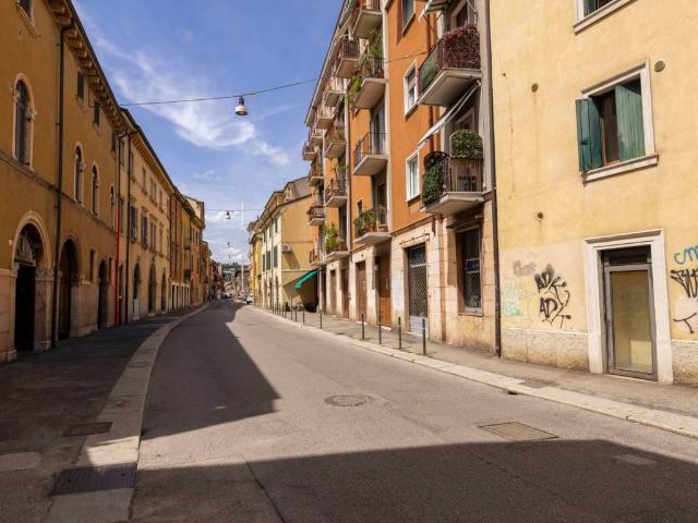 Appartamento in affitto a Centro storico, Brenzone