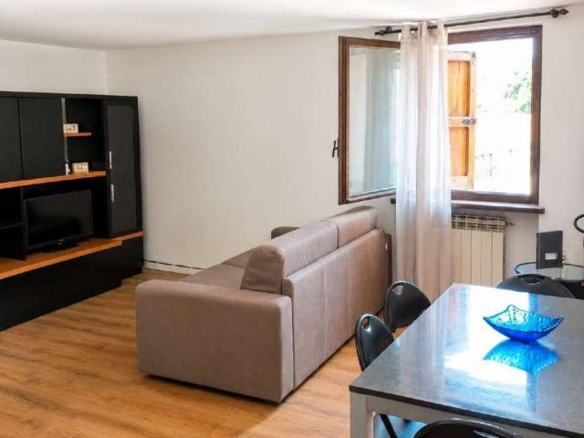 Appartamento in affitto a Centro storico, Brenzone