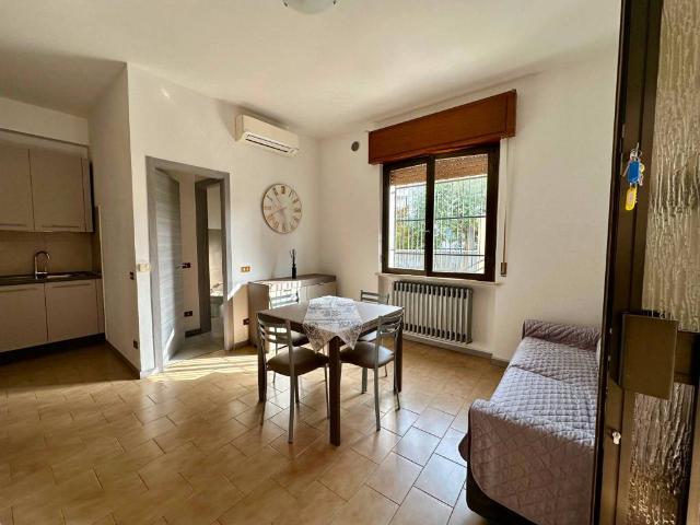 Appartamento in affitto a Palazzina, Brenzone