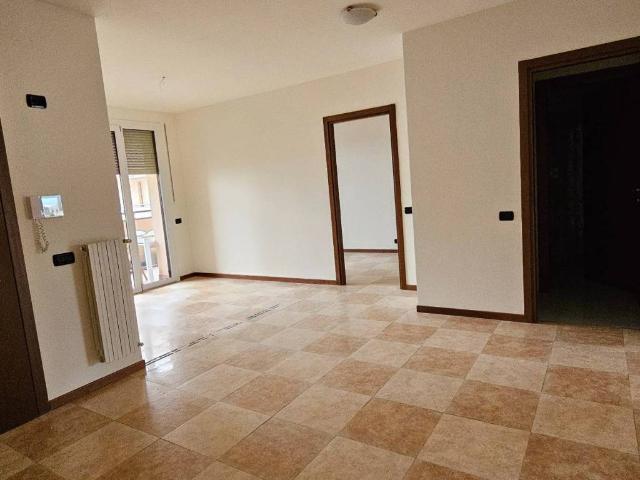 Appartamento in affitto a Sud, Brenzone