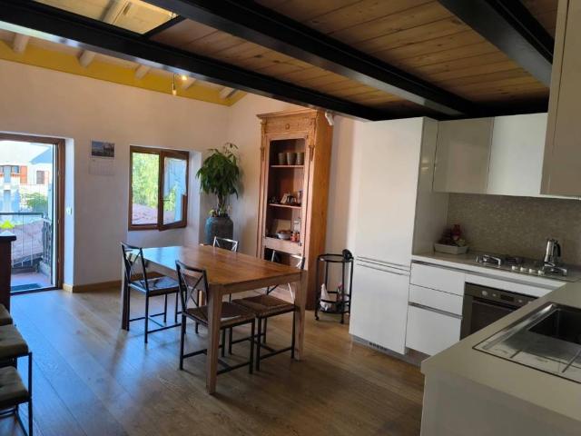 Appartamento in affitto a Centro storico, Brenzone