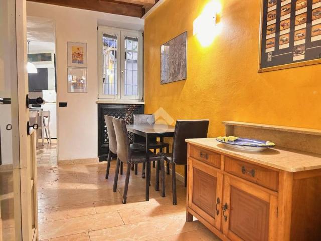 Appartamento in affitto a Veronetta, Verona