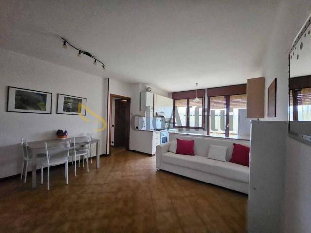 Appartamento in affitto a Palazzina, Brenzone