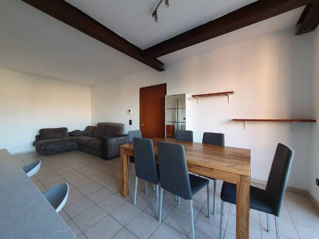 Appartamento in affitto a Ovest, Brenzone