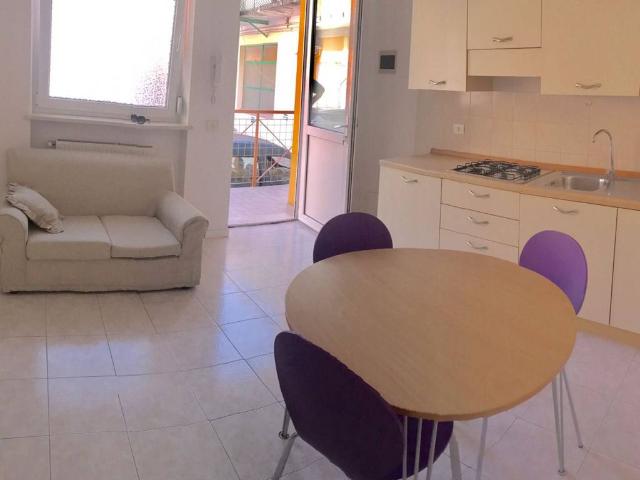 Appartamento in affitto a Centro storico, Brenzone