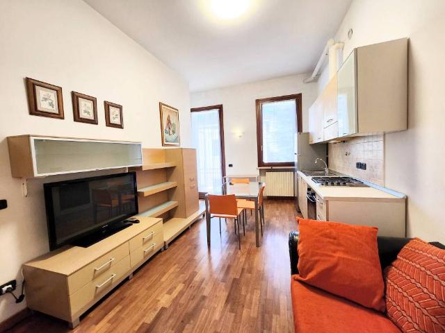 Appartamento in affitto a Est, Brenzone