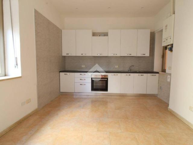 Appartamento in affitto a Est, Brenzone