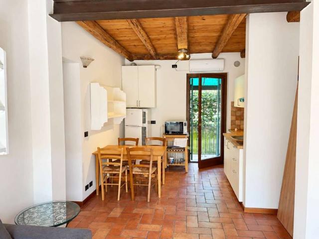 Appartamento in affitto a Centro storico, Brenzone