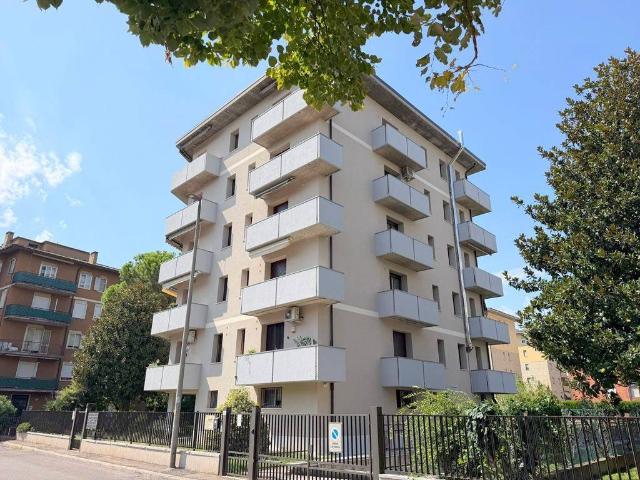 Appartamento in affitto a Sud-Ovest, Brenzone