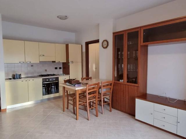 Appartamento in affitto a Palazzina, Brenzone