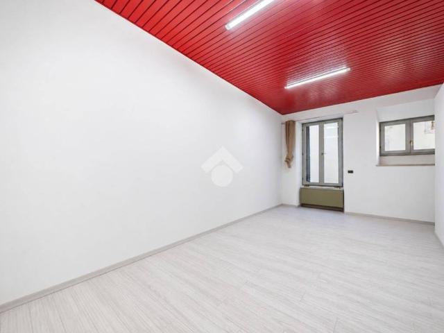 Appartamento in affitto a Centro storico, Brenzone