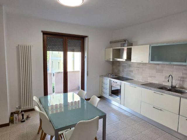 Appartamento in affitto a Sud, Brenzone