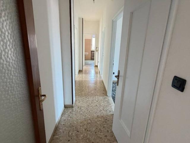 Appartamento in affitto a Ovest, Brenzone