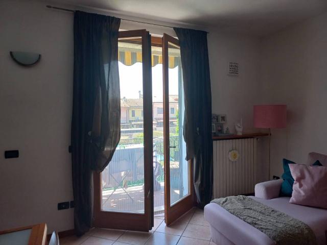 Appartamento in affitto a Ovest, Brenzone