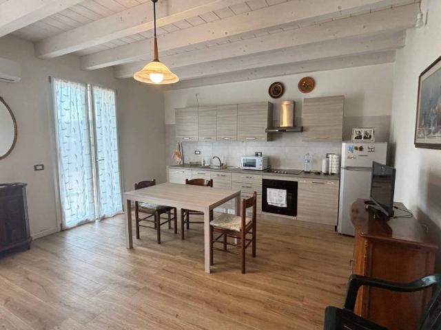 Appartamento in affitto a Est, Brenzone