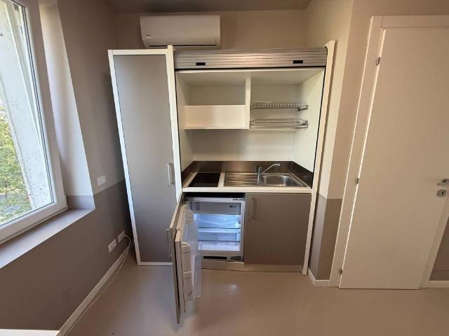 Appartamento in affitto a Borgo Milano, Verona