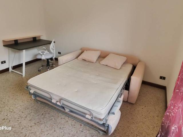 Appartamento in affitto a Ovest, Brenzone