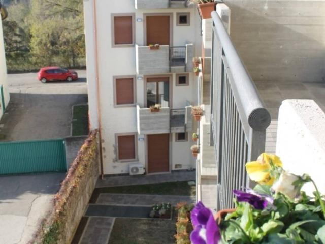 Appartamento in affitto a Ovest, Brenzone
