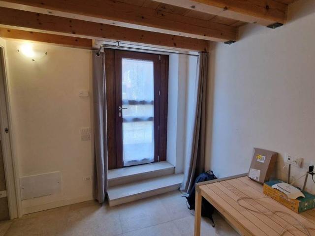Appartamento in affitto a Nord-Ovest, Brenzone