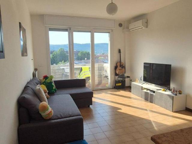 Appartamento in affitto a San Felice Extra, Brenzone