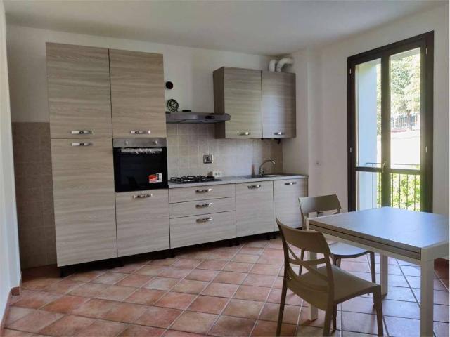 Appartamento in affitto a Tresinaro - Secchia, Re