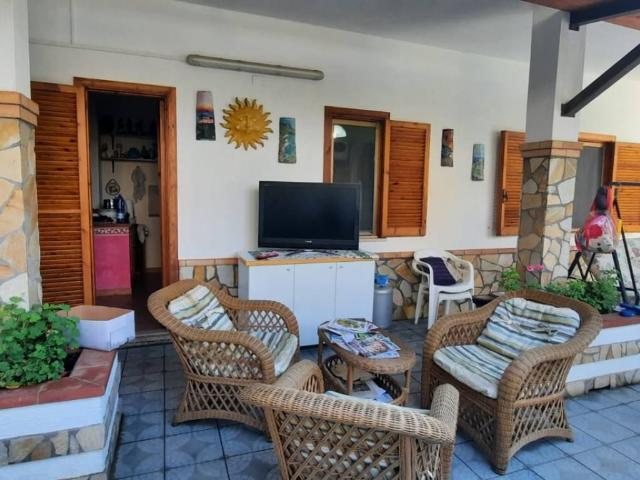 Appartamento in affitto a Bivona, Calabria