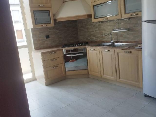 Appartamento in affitto a Carmine, Calabria