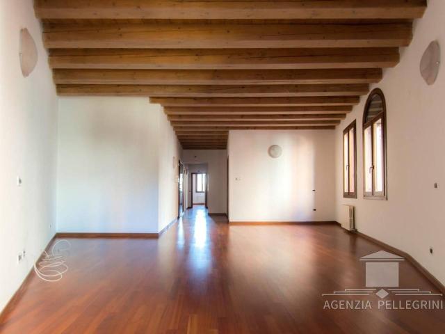 Appartamento in affitto a Vicenza, Veneto