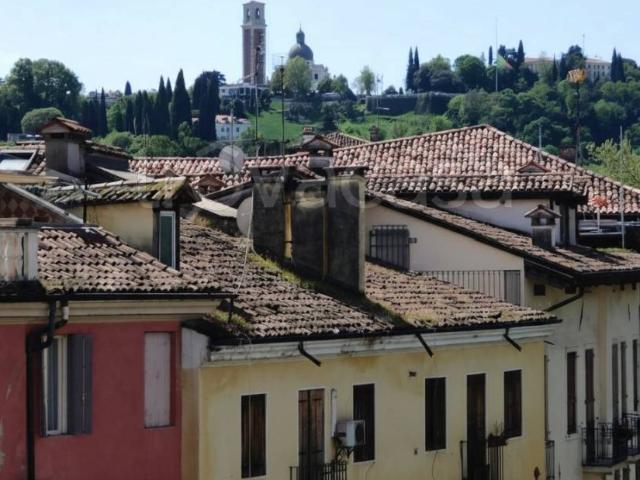 Appartamento in affitto a Vicenza, Veneto