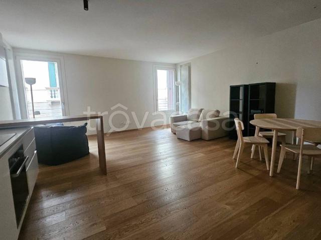 Appartamento in affitto a Vicenza, Veneto