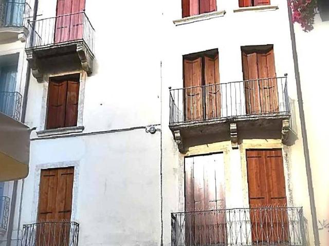 Appartamento in affitto a Santa Caterina, Vicenza