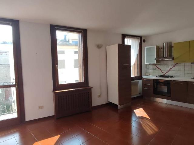Appartamento in affitto a Vicenza, Veneto