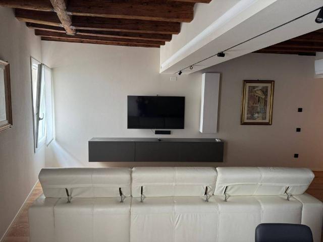 Appartamento in affitto a San Biagio, Vicenza