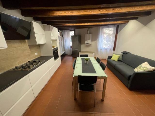 Appartamento in affitto a Vicenza, Veneto