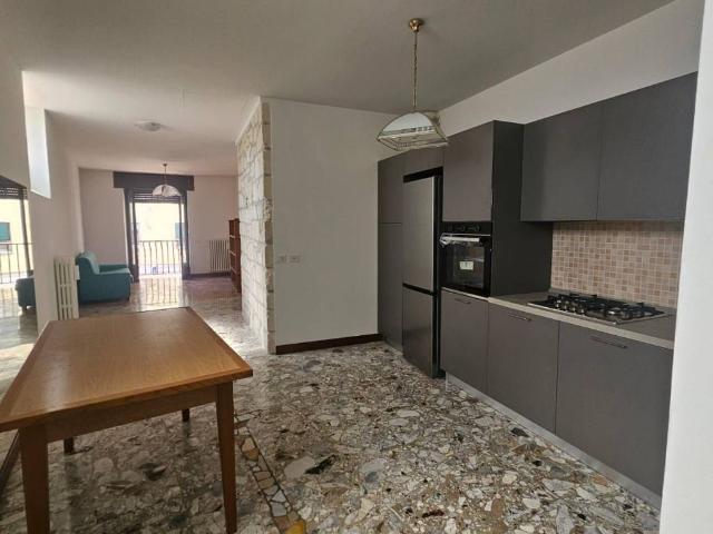 Appartamento in affitto a Vicenza, Veneto