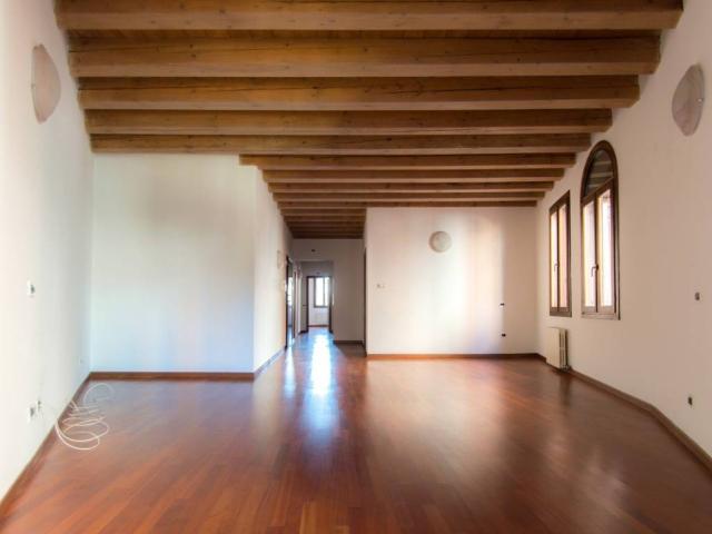 Appartamento in affitto a Vicenza, Veneto